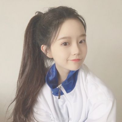 高清唯美意境古风小清新的女生图片(优选20张)