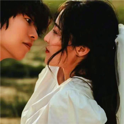 2023最火的情侣头像合集(20张)