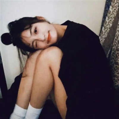 高清游戏美女头像(精选18张)