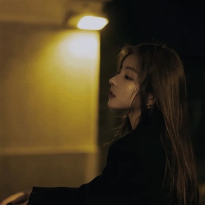 高清游戏美女头像(精选18张)