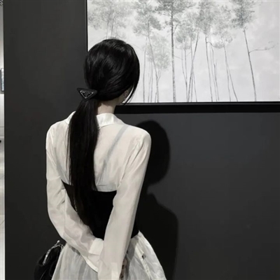 高清游戏美女头像(精选18张)