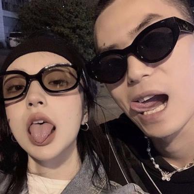 2023超级热门的情头大全(精选18张)