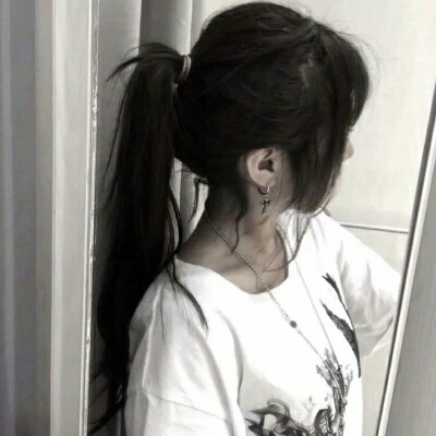 有气质的侧面头像(优选24张)