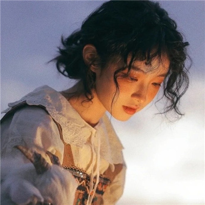 风格稀有颜值耐看的女头(优选16张)