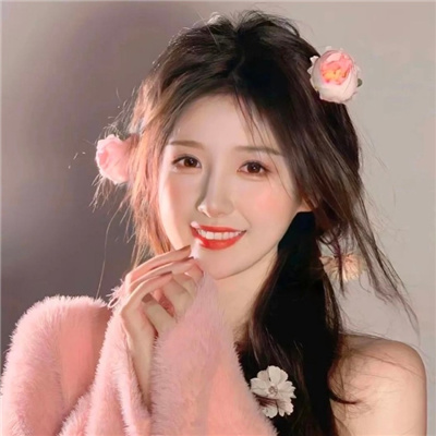 浪漫氛围女生头像真人高清图片(共16张)