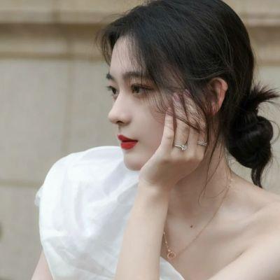 女生个性高清头像图片大全(精选18张)