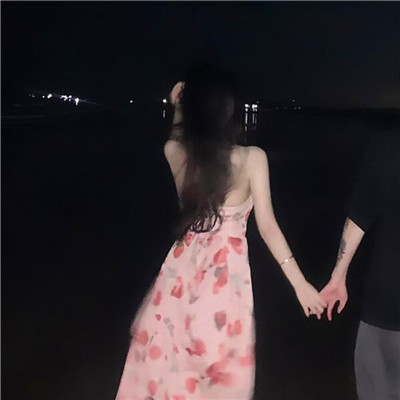 2023年高清超甜超撩的幸福情侣头像(精选18张)