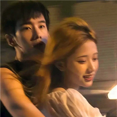 2023年高清超甜超撩的幸福情侣头像(精选18张)