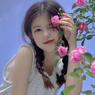 高清微信头像女清新可爱唯美图片(18张)