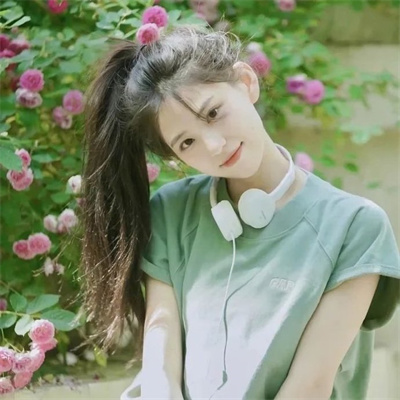 高级氛围感女生头像(20张)