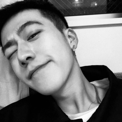 适合成熟稳重的大佬头像(优选18张)