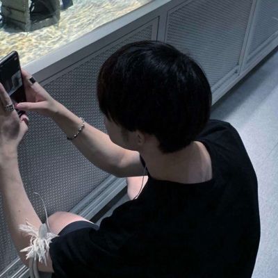 全网最帅的头像黑暗系男(精选28张)