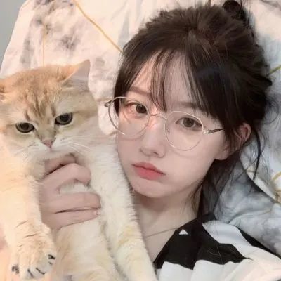 小众好看的女生头像(精选18张)