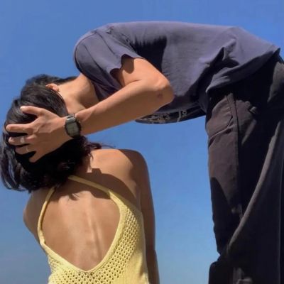 情侣恩爱甜蜜头像双人(精选18张)