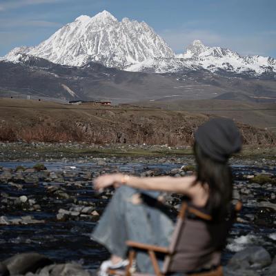 成熟且有深度的头像女(共20张)