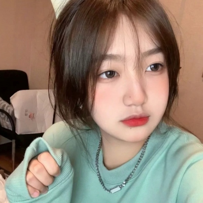 适合女生头像干净气质(18张)