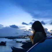 2023年最火爆的微信头像女(精选18张)