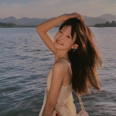 2023最火爆的微信头像女(优选20张)