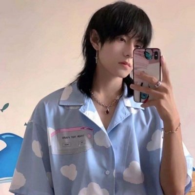 2023年最火爆的男生头像(18张)