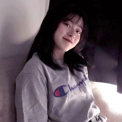 独一无二小清新女生头像真人(共20张)