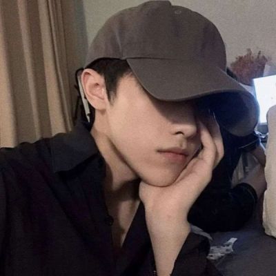 帅气有气质的男生头像(共18张)