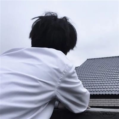 高级感拉满的头像男(18张)