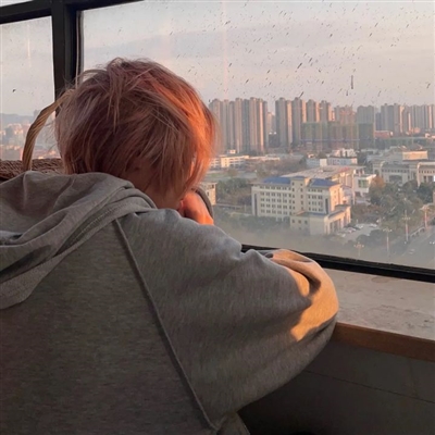 高级感拉满的头像男(18张)