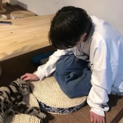 高品质高格调的头像男(优选18张)