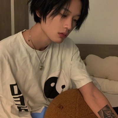 高品质高格调的头像男(优选18张)