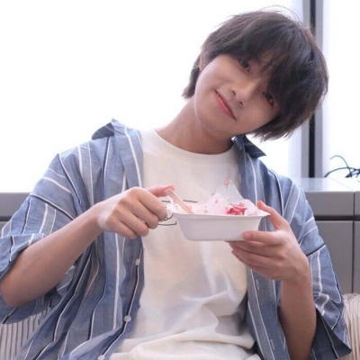 男生头像霸气超拽高冷吸引人(34张)