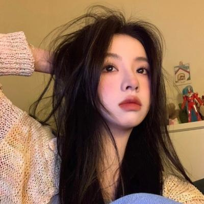 让人忍不住多看几眼的温柔女头像(20张)