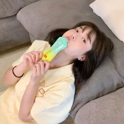 让人忍不住多看几眼的温柔女头像(20张)