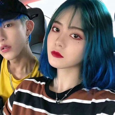 甜蜜情侣头像一左一右霸气(共18张)