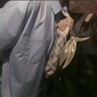 恶搞搞怪情头一对两张图片(优选18张)