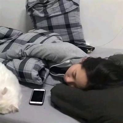 恶搞搞怪情头一对两张图片(优选18张)