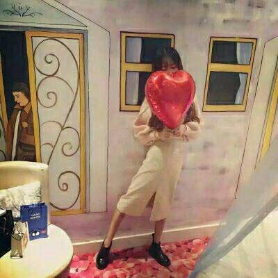 很新颖很好看的质感情头(18张)