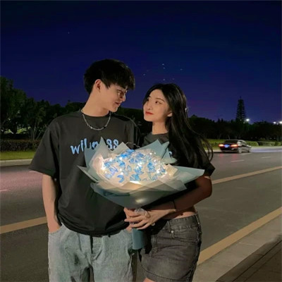 2023非主流情侣头像超拽头像精选(精选18张)