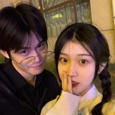 最新潮流个性情侣头像一对两张(18张)