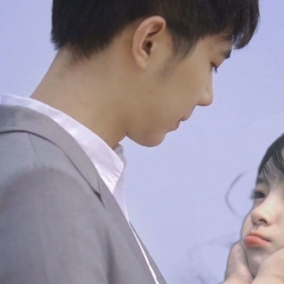 2023幸福甜蜜的双人个性情侣头像(共18张)