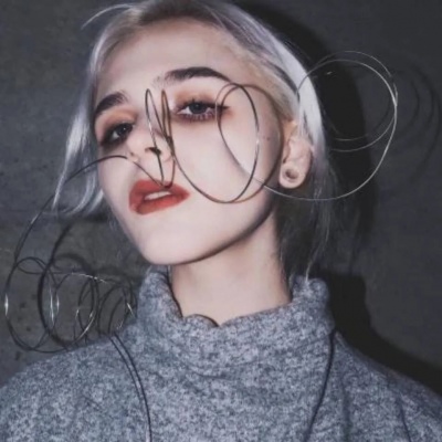 2023很惊艳的颜值逆天欧美女生头像(优选18张)