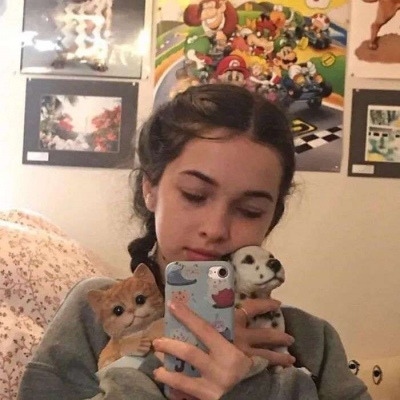 2023很惊艳的颜值逆天欧美女生头像(优选18张)