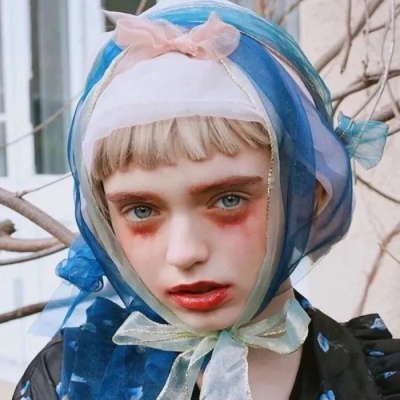 2023很惊艳的颜值逆天欧美女生头像(优选18张)