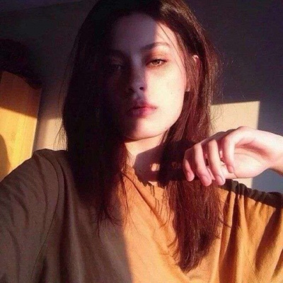 2023很惊艳的颜值逆天欧美女生头像(优选18张)