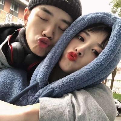 00后非主流个性情侣头像一对两张(精选16张)