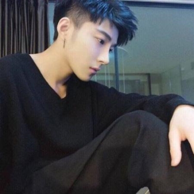 很帅的男生头像(共22张)