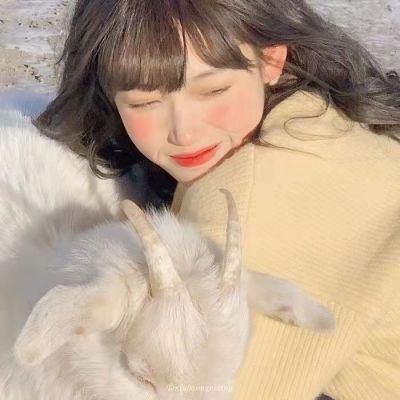 快手绝绝子女生头像(共20张)