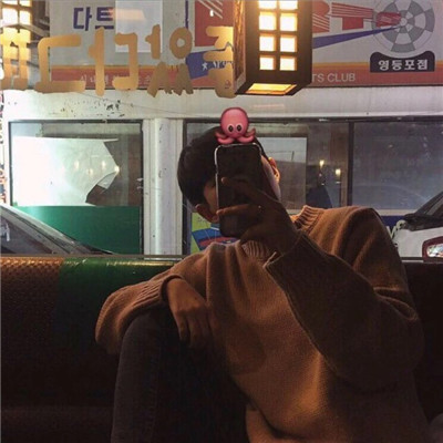 2023帅气小哥哥头像高清图片(共26张)