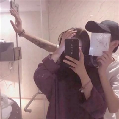 让人惊艳的微信情侣头像(18张)