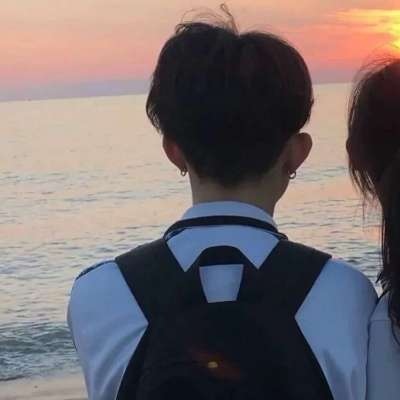 让人惊艳的微信情侣头像(18张)