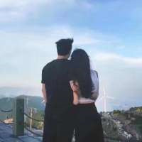 最新情侣拥抱的头像图片(共18张)